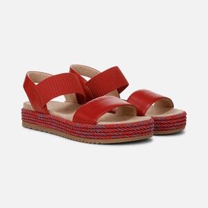 Brand new Naturalizer sandals